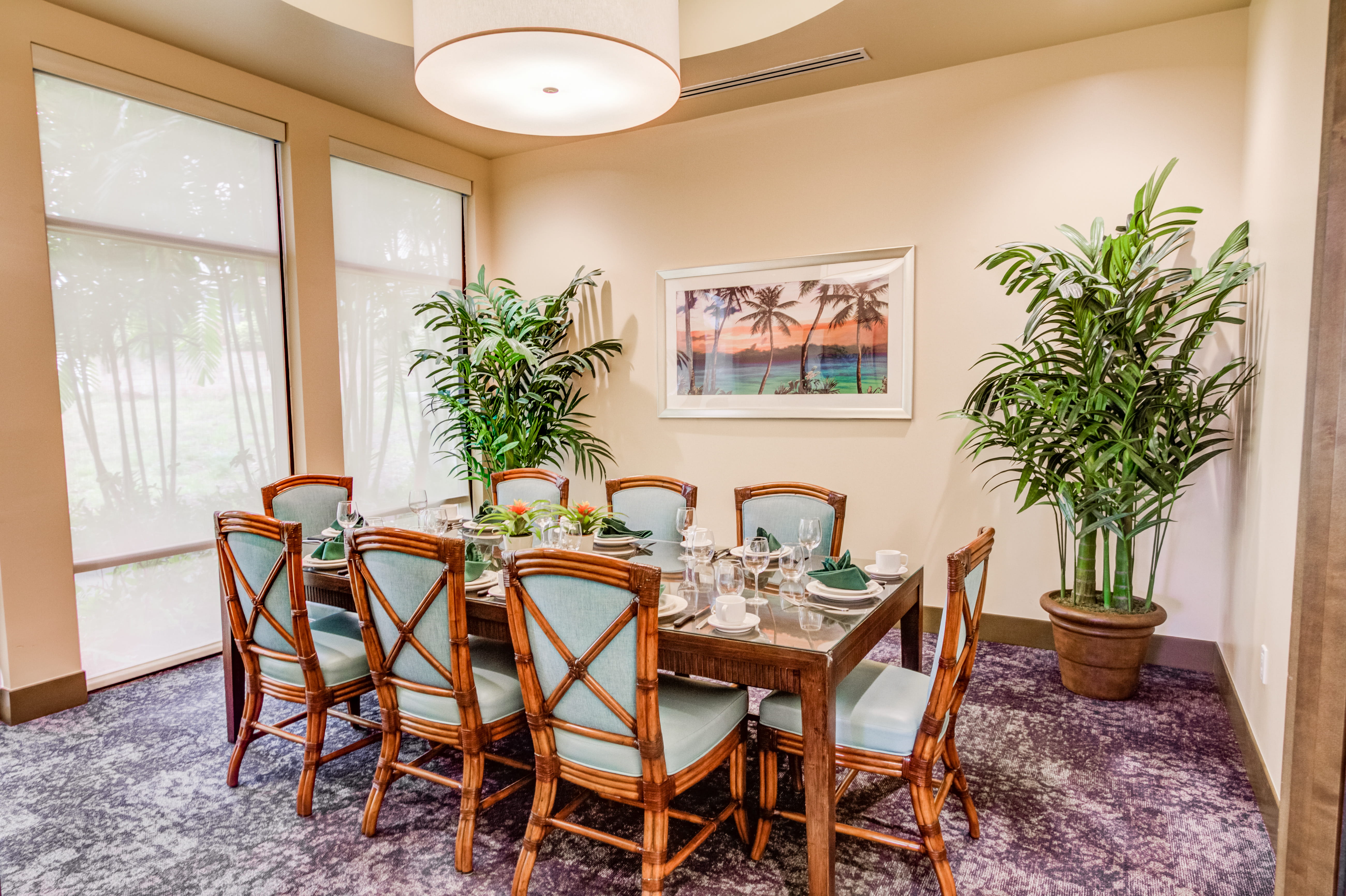 Private dining room with tropical decor at Pearl City.
